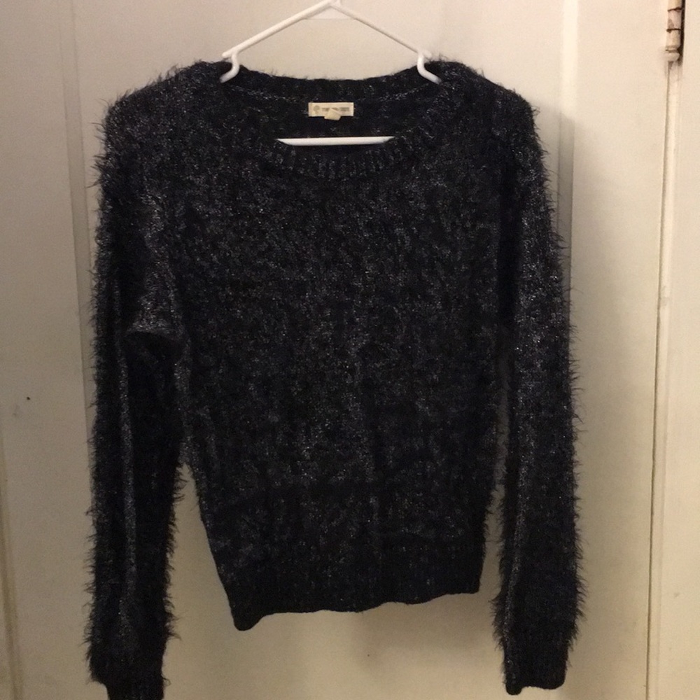 Tucker and Tate sparkly sweater black silver. XL
